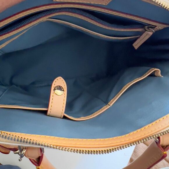 Dooney & Bourke Zip Zip Satchel With Leather Strap*Flaw - Picture 8 of 9